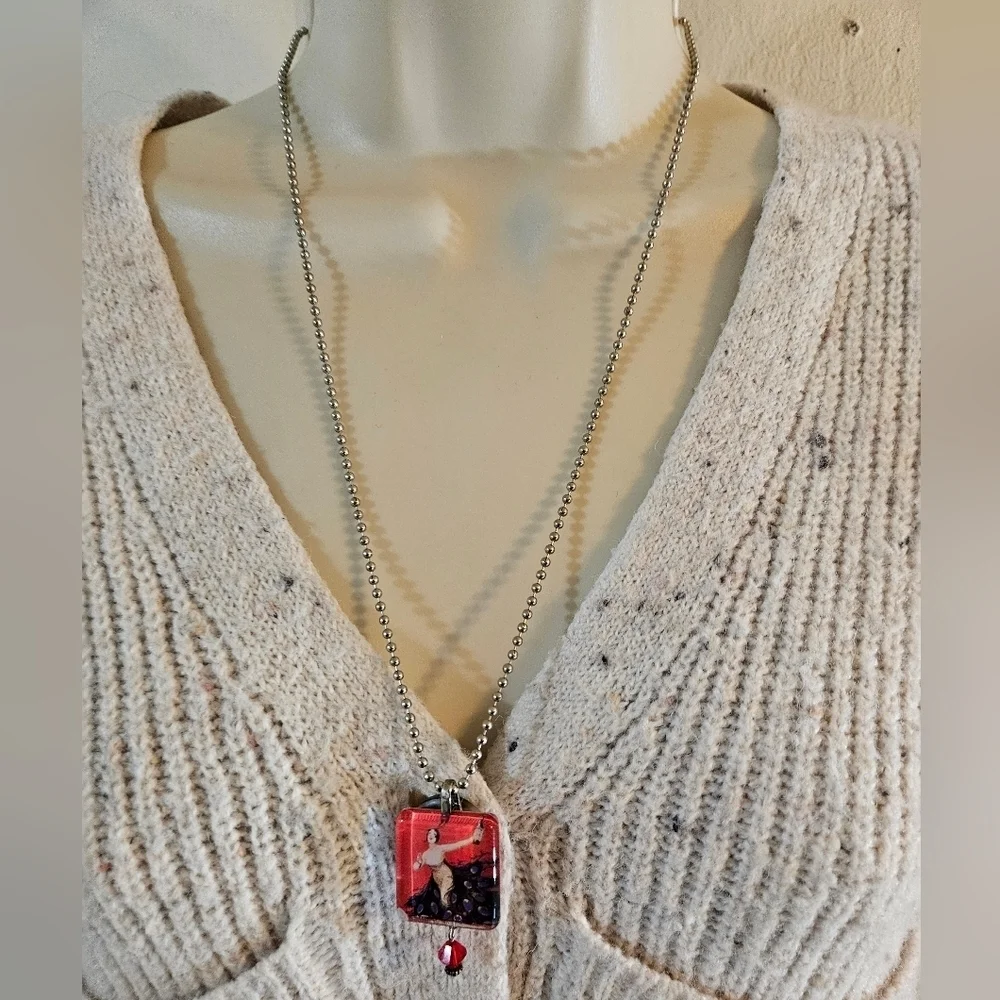 Hand Crafted vintage necklace handmade red & purple paper resin art ball chain